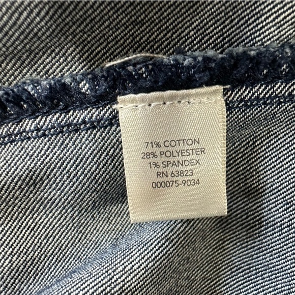 CJ Banks Plus Size Dark Blue Denim Jeans Vest Brass Rhinestone Buttons 3X - Picture 7 of 7